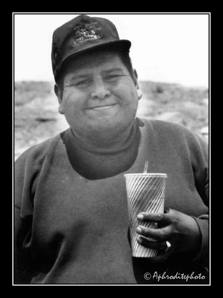 17 USA portraits - Indian with drink